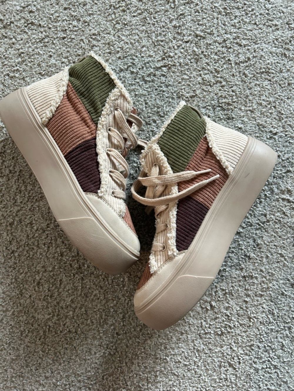 Rocket Dog Lace-Up High-Top Boots in Cream, Olive & Brown